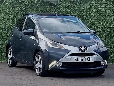 Used Toyota Aygo X-clusiv 68 HP (50 kW) 2016 Grey Hatchback