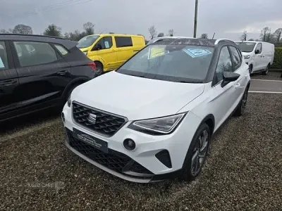 Used Seat Arona FR 110 HP (80 kW) 2023 White SUV