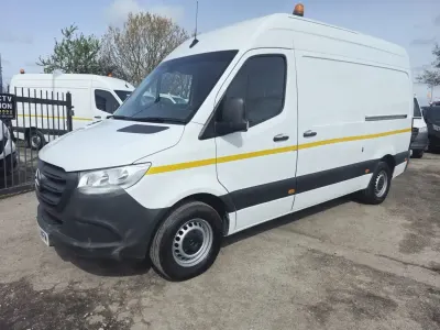 Usado Mercedes Sprinter Progressive 2022 Branco Van