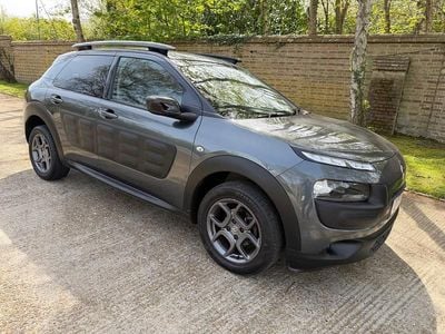 Used Citroën C4 Cactus Feel 82 HP (60 kW) 2016 Grey Hatchback