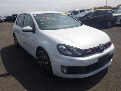 used VW Golf VI 2.0 GTI Adidas Edition 5dr