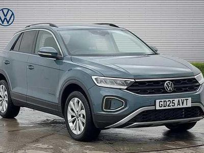 Used VW T-Roc Match 150 HP (110 kW) 2025 Blue SUV