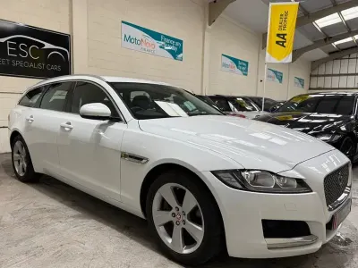 Used Jaguar XF Sportbrake Portfolio 240 HP (176 kW) 2018 Estate