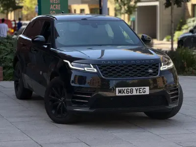 Used Land Rover Range Rover Velar SE Dynamic 2018 Black SUV