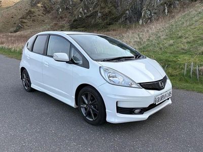 Used Honda Jazz SI 99 HP (72 kW) 2014 White Hatchback