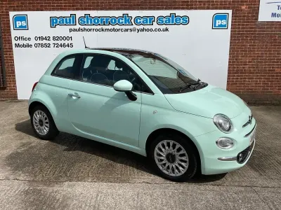 Gebraucht Fiat 500 Lounge 69 PS (50 kW) 2018 Grün Kleinwagen