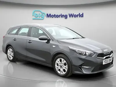 Gebraucht Kia Ceed Sportswagon 118 PS (86 kW) 2022 Grau Kombi