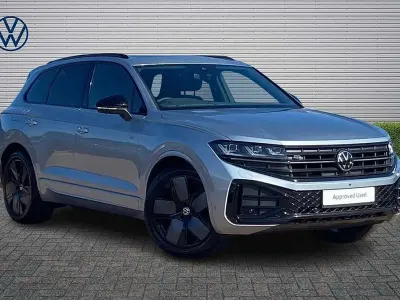 New VW Touareg Edition 286 HP (210 kW) 2026 Oyster silver SUV