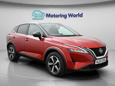 Used Nissan Qashqai N-Connecta 140 HP (102 kW) 2023 Red SUV