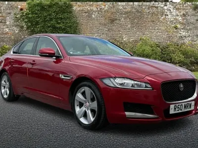 Used Jaguar XF Portfolio 180 HP (132 kW) 2015 Red Sedan