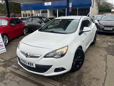 Used Vauxhall Astra GTC SRi 2015 White Hatchback