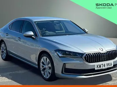Used Skoda Superb SE L 150 HP (110 kW) 2025 Pebble silver metallic Hatchback