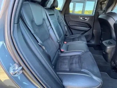 Used Volvo XC60 R-Design 2019 Grey SUV