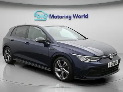 Used VW Golf VII R-line 131 HP (96 kW) 2021 Blue Hatchback