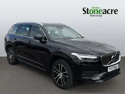 Used Volvo XC90 Momentum 235 HP (172 kW) 2021 Black SUV