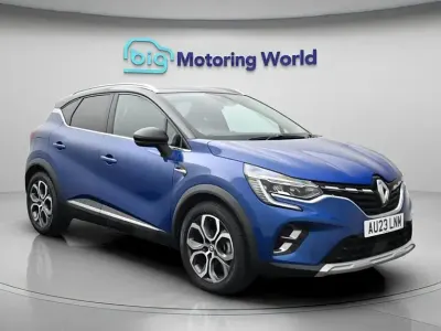 Used Renault Captur Techno 145 HP (106 kW) 2023 Blue SUV