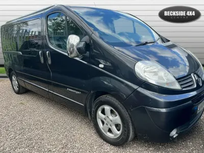 Gebraucht Renault Trafic 115 PS (84 kW) 2012 Schwarz Van / Kleinbus