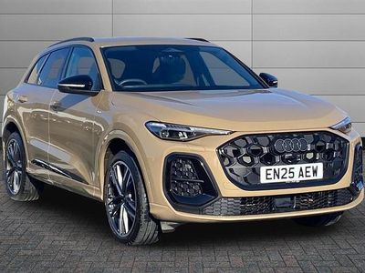 Used Audi Q5 Advanced 204 HP (150 kW) 2025 Sakhir gold SUV