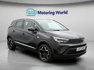 Używany Vauxhall Crossland Ultimate 129 KM (94 kW) 2022 Czarny SUV