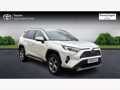 Used Toyota RAV4 218 HP (160 kW) 2019 White SUV