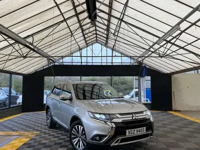 Used Mitsubishi Outlander 150 HP (110 kW) 2019 Silver SUV