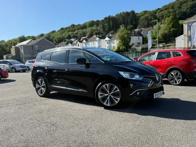 Used Renault Grand Scénic IV Dynamique 110 HP (80 kW) 2017 Black MPV