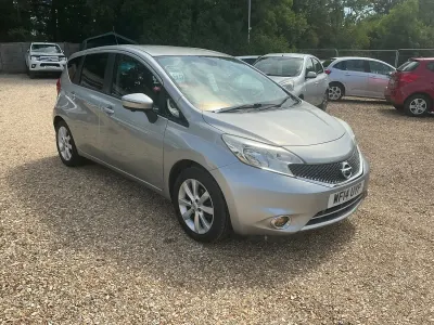 Used Nissan Note Tekna 90 HP (66 kW) 2014 Silver Hatchback