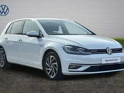 Used VW Golf VIII 130 HP (95 kW) 2020