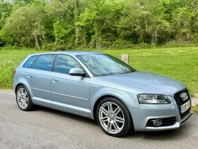 Begagnad Audi A3 S-Line 160 HK (117 kW) 2009 Silver Halvkombi