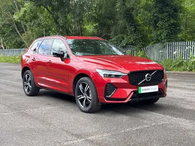 Used Volvo XC60 R-Design 2022 Red SUV