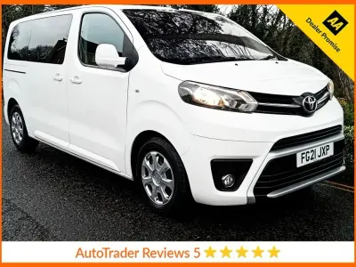 Usado Toyota Proace Verso City 120 CV (88 kW) 2021 Blanco Monovolumen