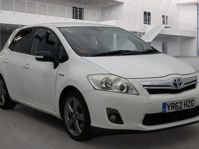 Toyota Auris Hybrid