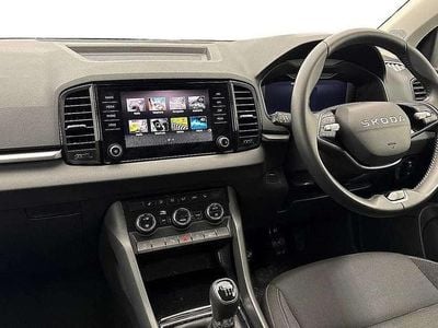 Used Skoda Karoq SE 150 HP (110 kW) 2025 Black magic pearl effect SUV