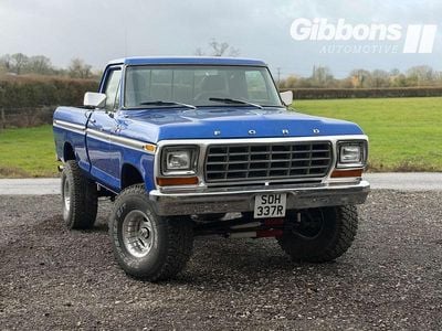 Used Ford F-150 2015 Blue Pickup