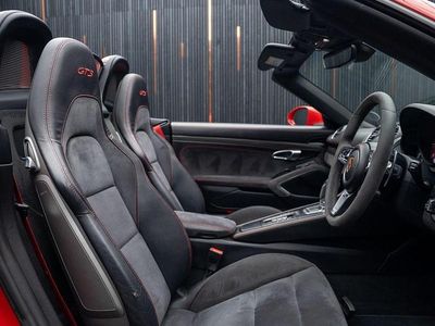 Used Porsche 718 Boxster 350 HP (257 kW) 2019 Red Cabriolet