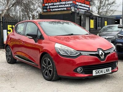 Used Renault Clio IV Dynamique 75 HP (55 kW) 2014 Red Hatchback