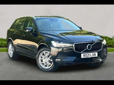 Used Volvo XC60 Momentum 250 HP (183 kW) 2021 Black SUV