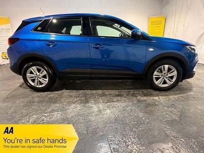 Used Vauxhall Grandland X S 130 HP (95 kW) 2019 Blue SUV