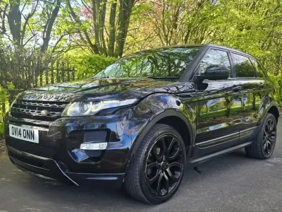 Begagnad Land Rover Range Rover evoque Dynamic 190 HK (139 kW) 2014 Svart SUV