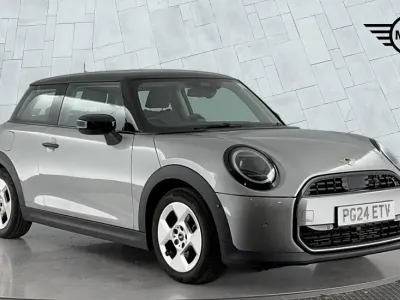 Used Mini Cooper Hatch 154 HP (113 kW) 2024 Silver Hatchback
