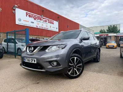 Used Nissan X-Trail Tekna 130 HP (95 kW) 2017 Grey SUV