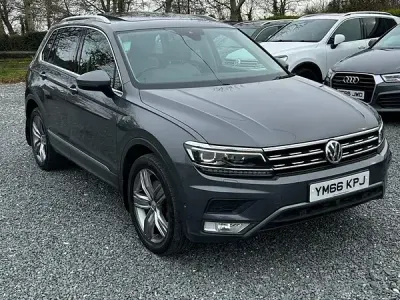 Used VW Tiguan SEL 240 HP (176 kW) 2016 Grey SUV