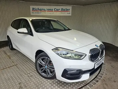 Used BMW 116 Sport Line 116 HP (85 kW) 2020 White Hatchback
