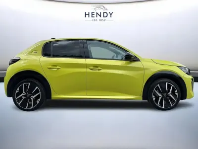 Używany Peugeot 208 GT 99 KM (72 kW) 2024 Żółty Hatchback