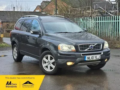 Begagnad Volvo XC90 2010 Grå SUV