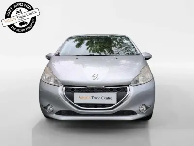 Used Peugeot 208 Active 82 HP (60 kW) 2013 Silver Hatchback