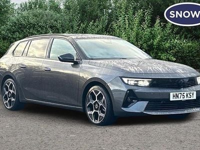 Red New 2025 Vauxhall Astra Ultimate Estate | £23,991 (Fair price)