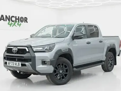 Używany Toyota HiLux 204 KM (150 kW) 2024 Pickup