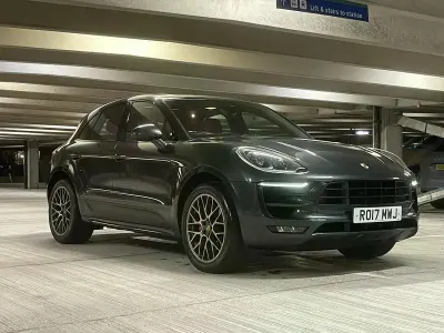 Usado Porsche Macan GTS 360 HP (264 kW) 2017 Cinzento SUV
