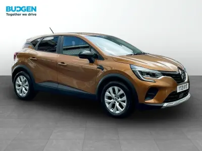 Second-hand Renault Captur Iconic 140 CP (102 kW) 2021 Portocaliu SUV